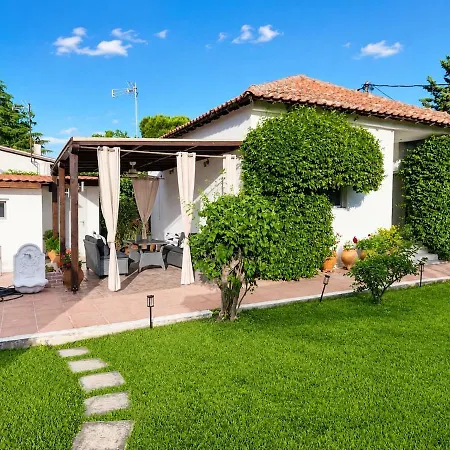 The Secret Garden Tatil Evi